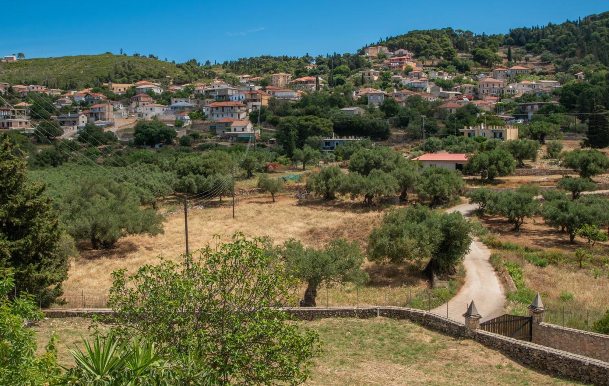 Leandros Private House Near Shipwreck Beach Maries  Exterior foto